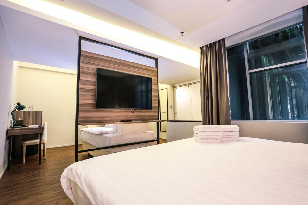 Days Hotel & Suites By Wyndham Kl - Chan Sow Lin Mrt Or Lrt Kuala Lumpur Zewnętrze zdjęcie