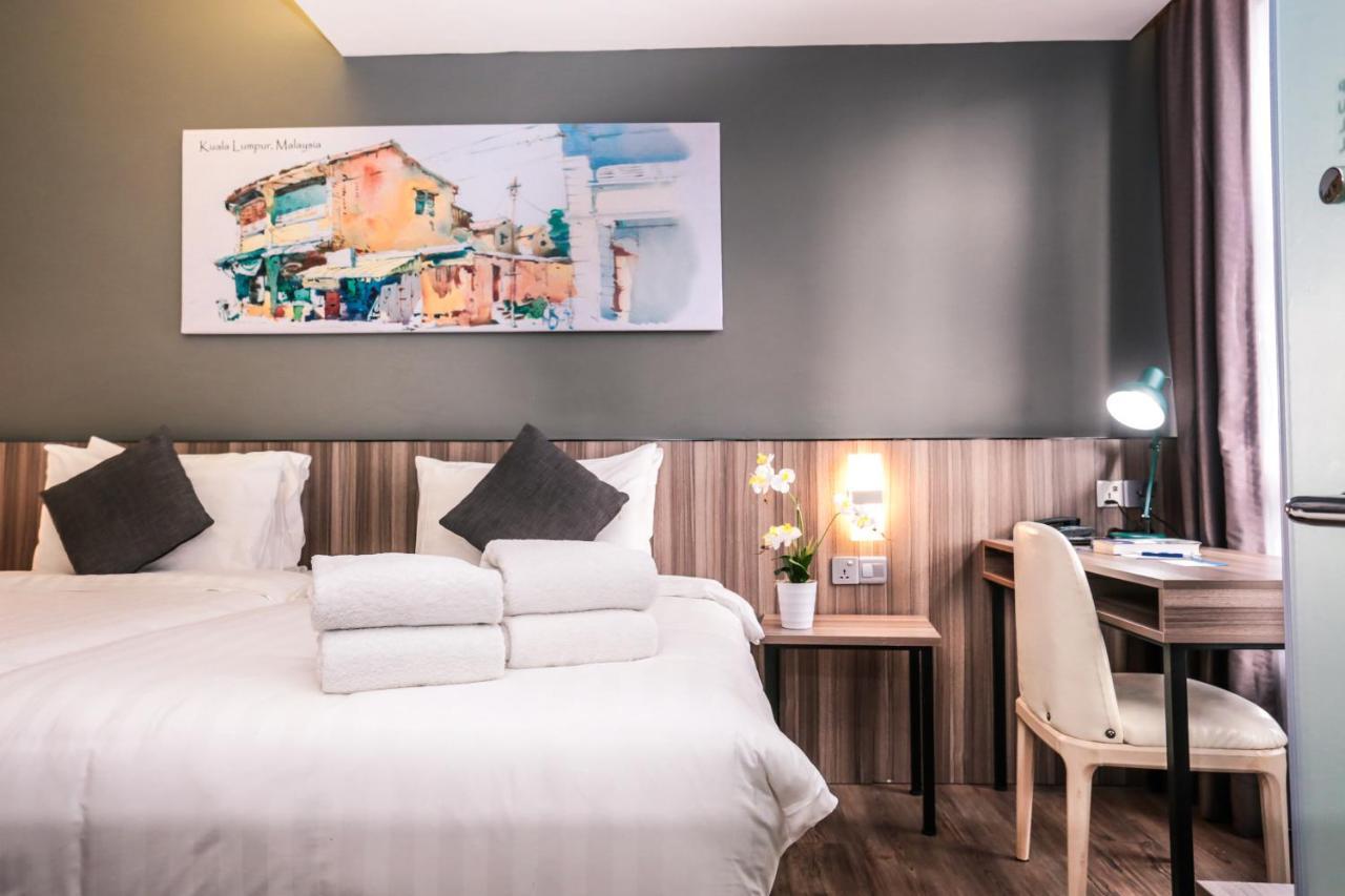 Days Hotel & Suites By Wyndham Kl - Chan Sow Lin Mrt Or Lrt Kuala Lumpur Zewnętrze zdjęcie