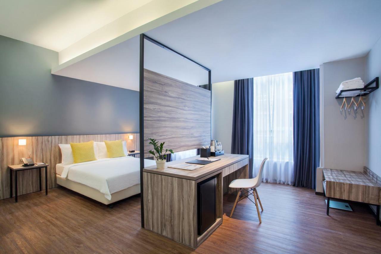 Days Hotel & Suites By Wyndham Kl - Chan Sow Lin Mrt Or Lrt Kuala Lumpur Zewnętrze zdjęcie